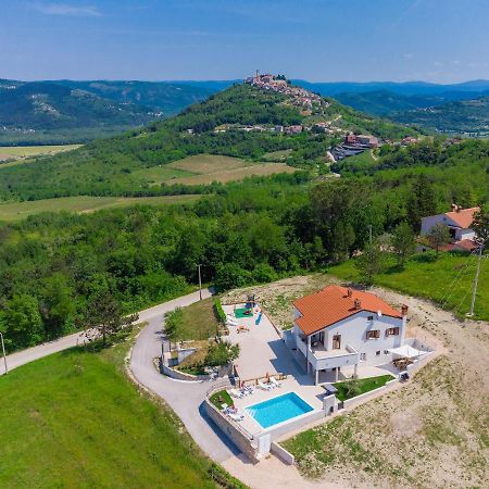 Holiday Home Montebello Motovun Exterior foto